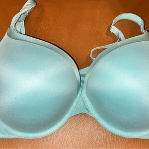 Victoria's Secret Body by Victoria Bra Perfect Shape